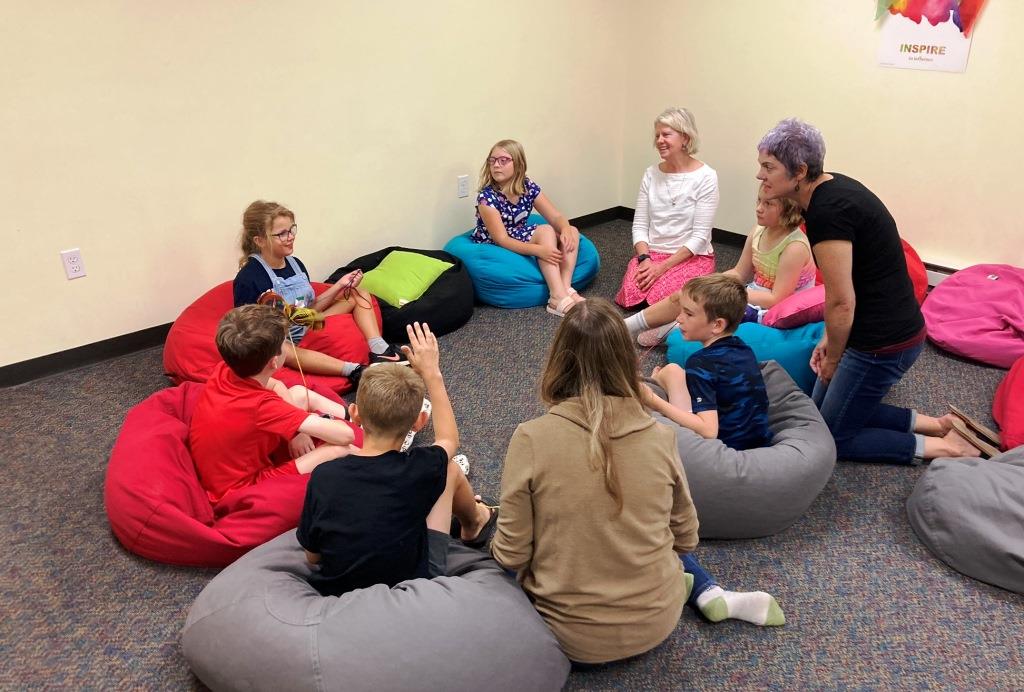 Kids Connect - Circle